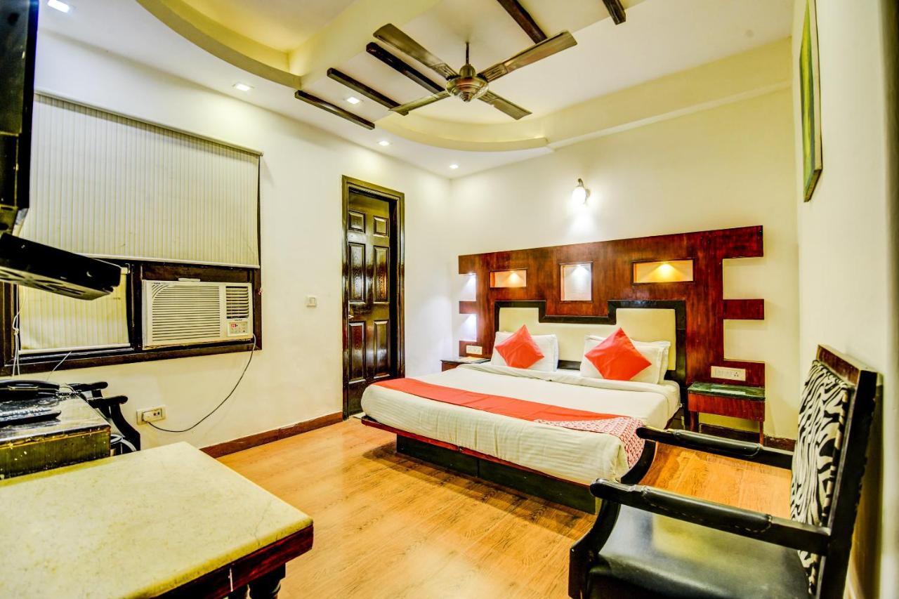 Oyo Hotel Asko International Near Gurudwara Shri Bangla Sahib New Delhi Ngoại thất bức ảnh