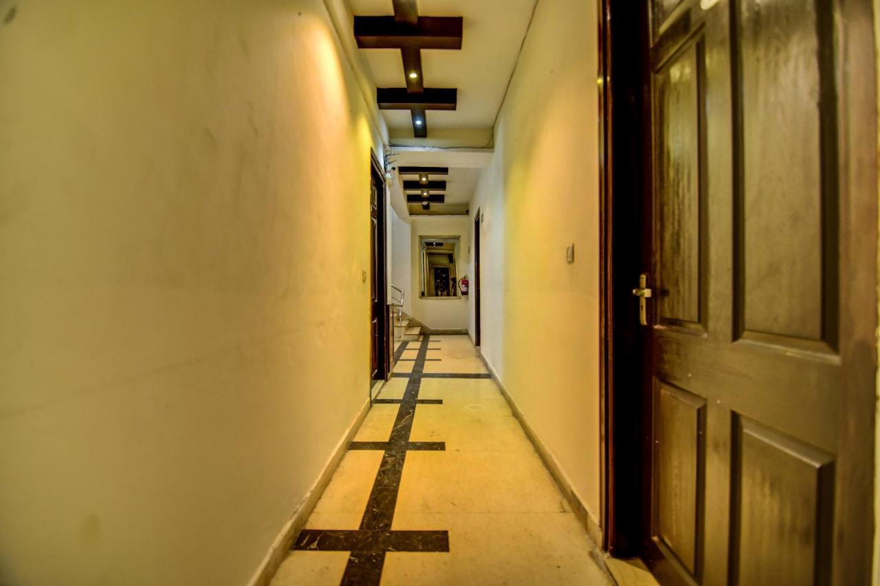 Oyo Hotel Asko International Near Gurudwara Shri Bangla Sahib New Delhi Ngoại thất bức ảnh