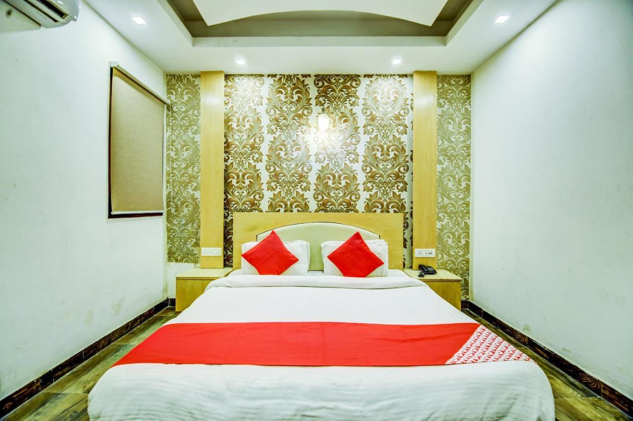 Oyo Hotel Asko International Near Gurudwara Shri Bangla Sahib New Delhi Ngoại thất bức ảnh